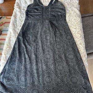 Elegant Gray Patterned Women's Dress